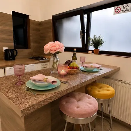 Golden Nest - Apartman Craiova