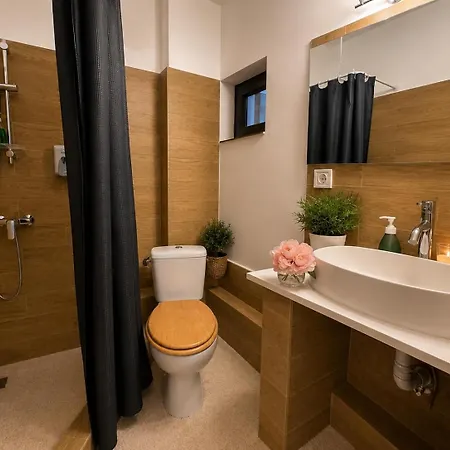 Golden Nest - Apartman *